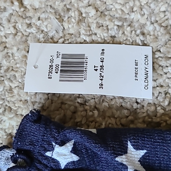 🌟Host Pick🌟 Old Navy Patriotic Stars Top and Short Set - Picture 5 of 9